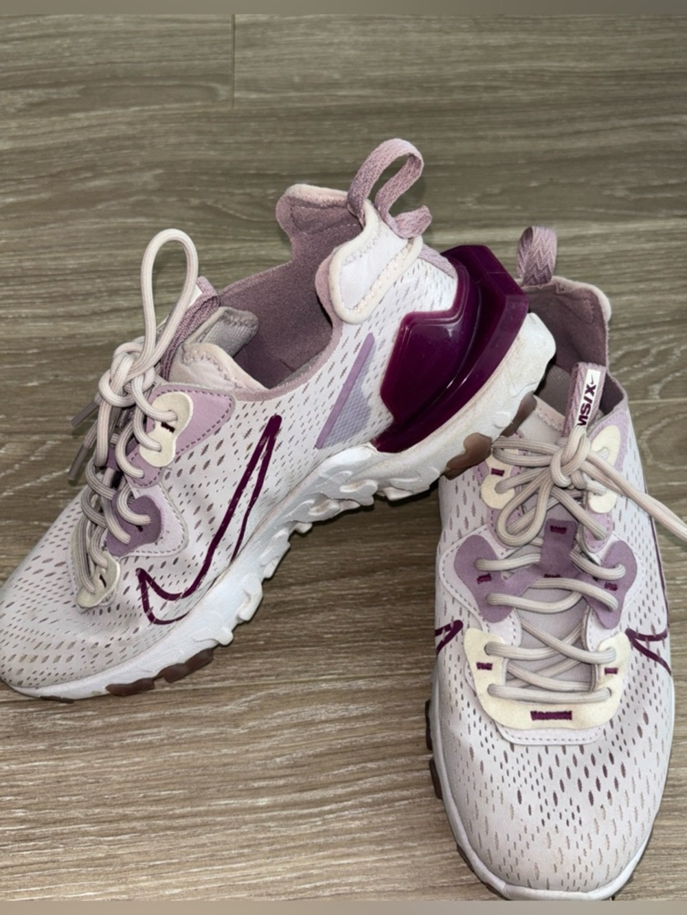 Nike D/MS/X Pink and Purple Sneakers